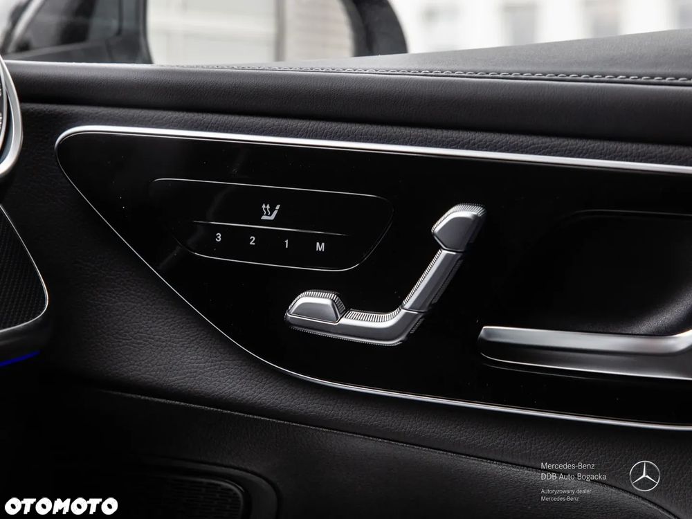 Mercedes-Benz GLC 200 mHEV 4-Matic AMG Line - 11