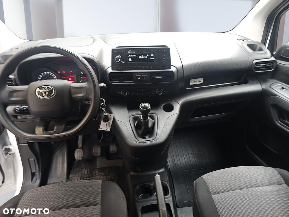Toyota ProAce 2.3T 1.5D-4D 100KM long FurgonBrygActive - 11