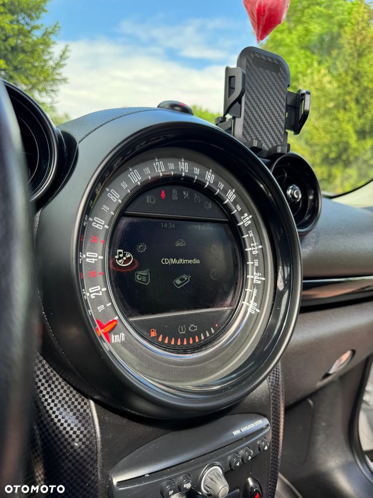 MINI Countryman Cooper D ALL4 - 28