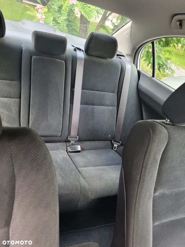 Honda Civic 1.8 Comfort - 14