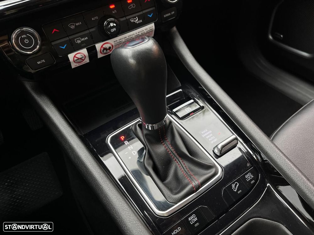 Jeep Compass - 37