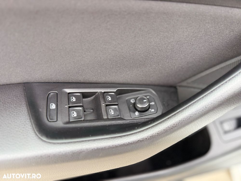 Volkswagen Passat 1.4 TSI ACT (BlueMotion Technology) DSG Comfortline - 13