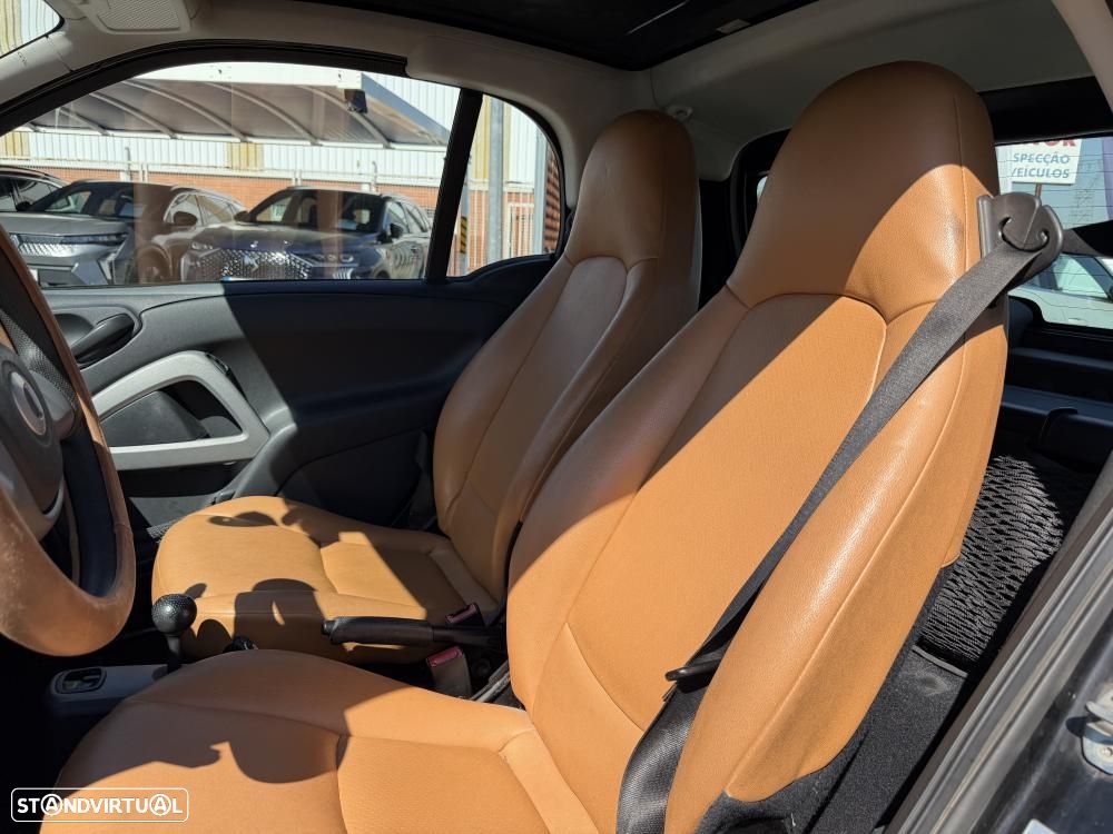 Smart ForTwo Coupé 1.0 mhd Pure 61 - 9