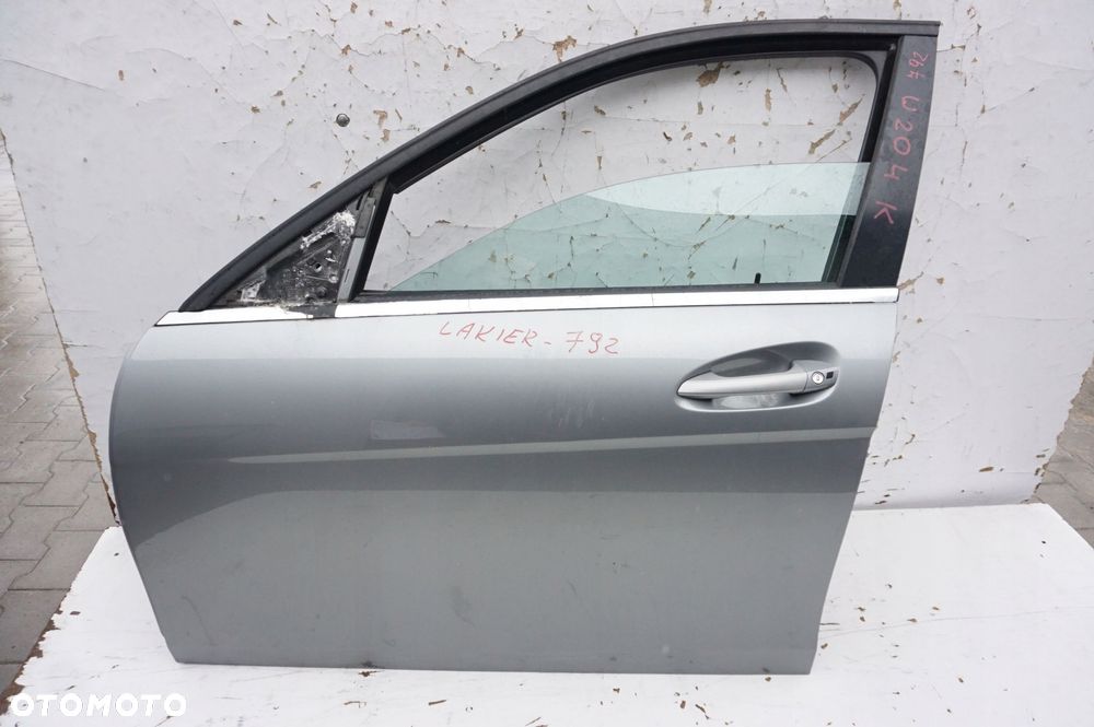 DRZWI LEWY PRZÓD MERCEDES C W204 792 - 1