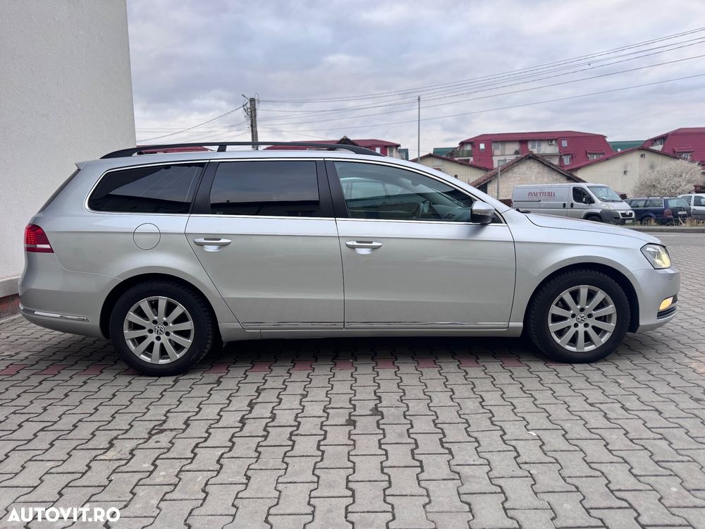 Volkswagen Passat 2.0 TDI BlueMotion Technology DPF Trendline - 11