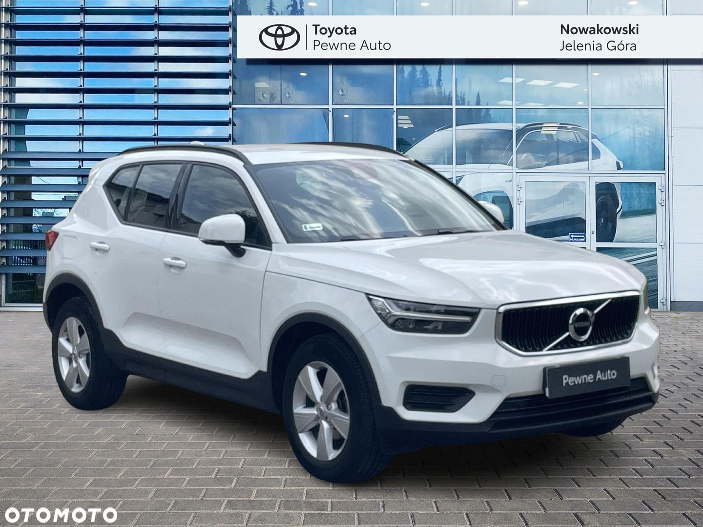 Volvo XC 40 T3 Momentum Core - 7