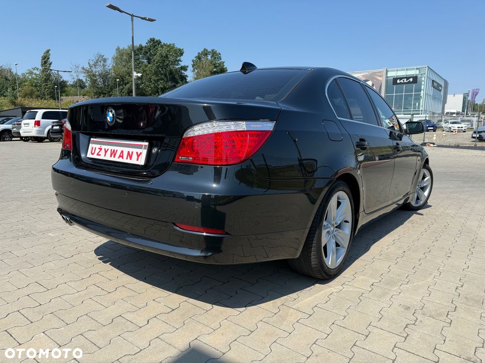 BMW Seria 5 530d xDrive Edition Exclusive - 7