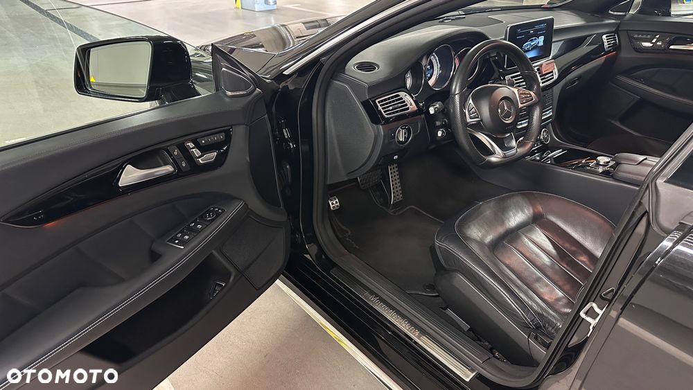 Mercedes-Benz CLS 350 d 4Matic 9G-TRONIC - 37
