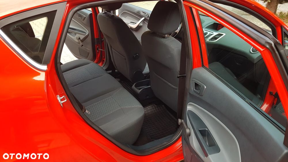 Ford Fiesta 1.25 Titanium - 23