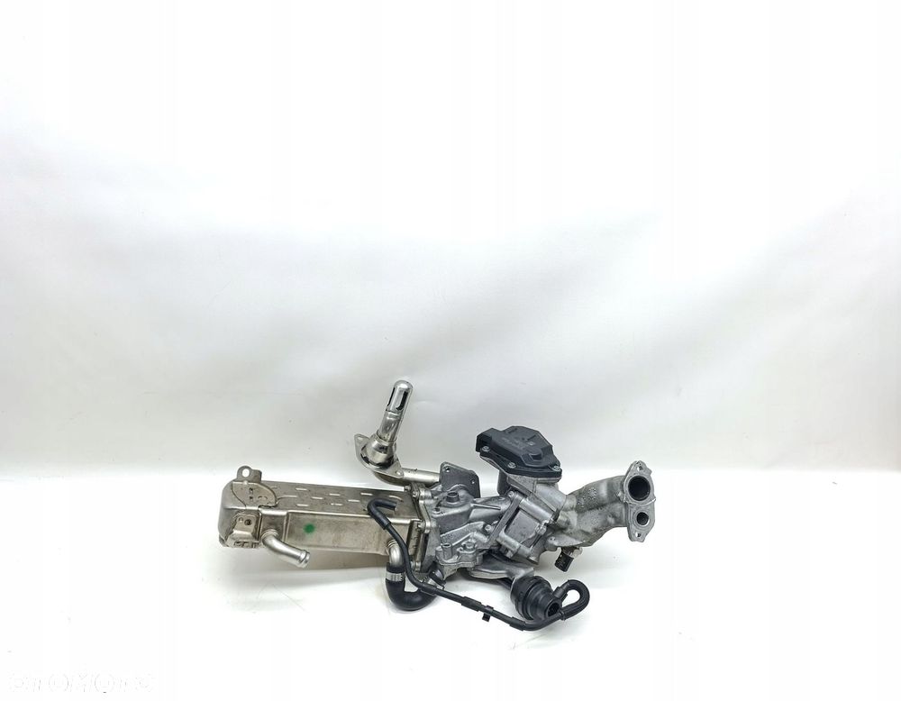 ZAWÓR EGR RECYRKULACJI SPALIN MERCEDES W205 A6511420467 - 1