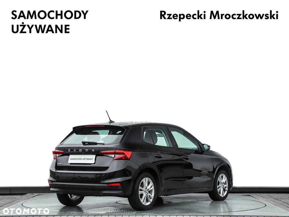 Skoda Fabia 1.0 TSI Selection DSG - 5