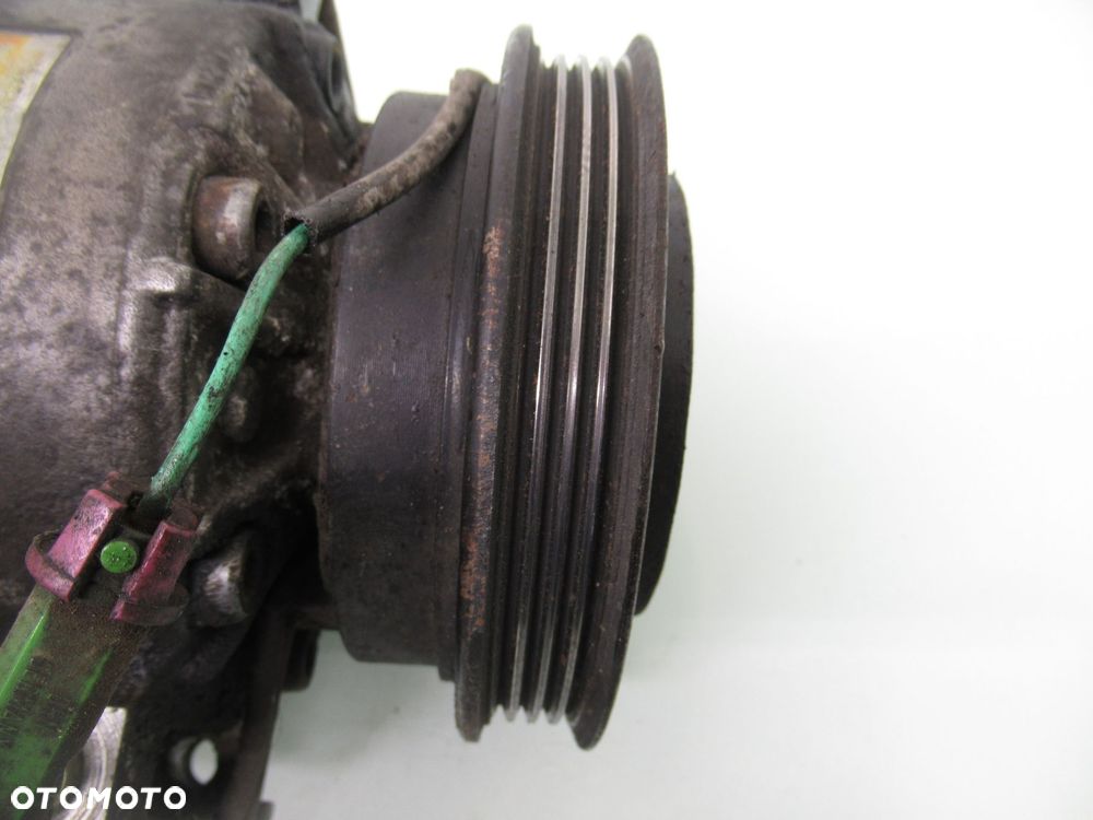 KOMPRESOR KLIMATYZACJI VW PASSAT B5 1.6 8D0260808 4472009638 - 2