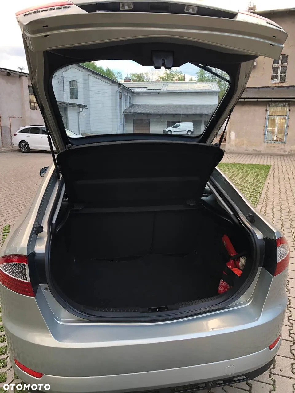 Ford Mondeo - 8