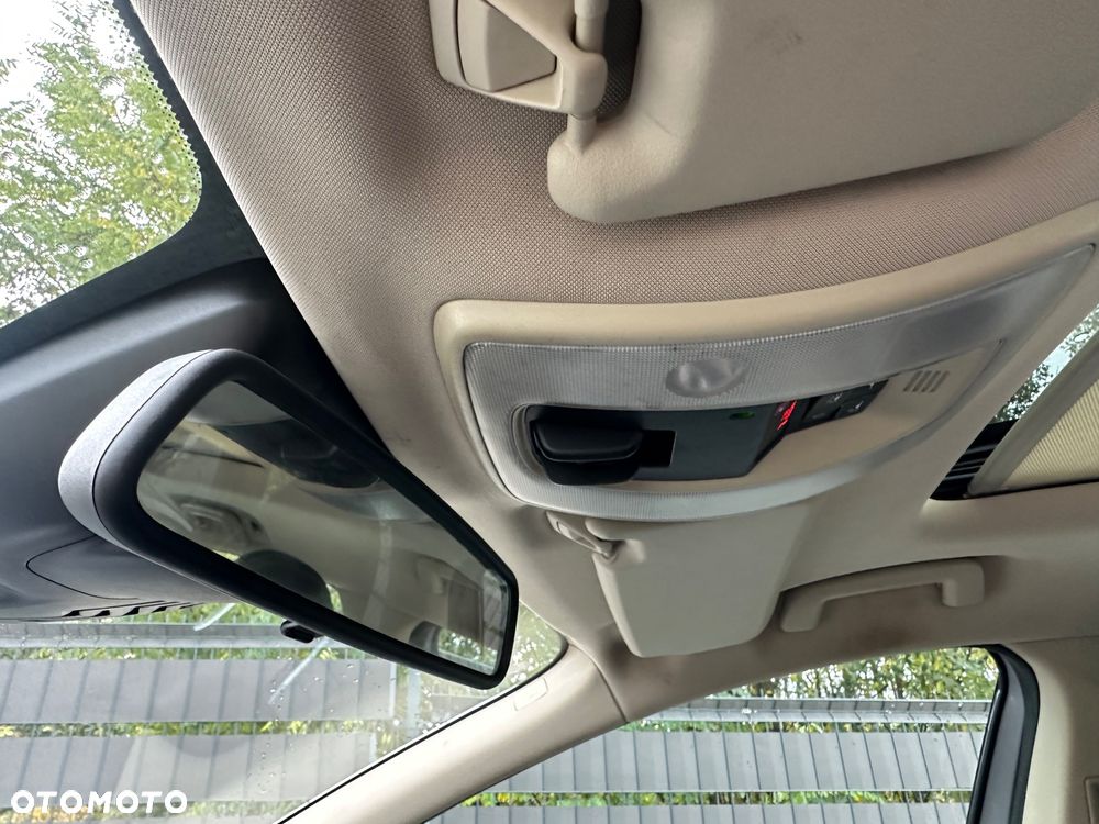 Volvo XC 60 D3 Ocean Race - 24