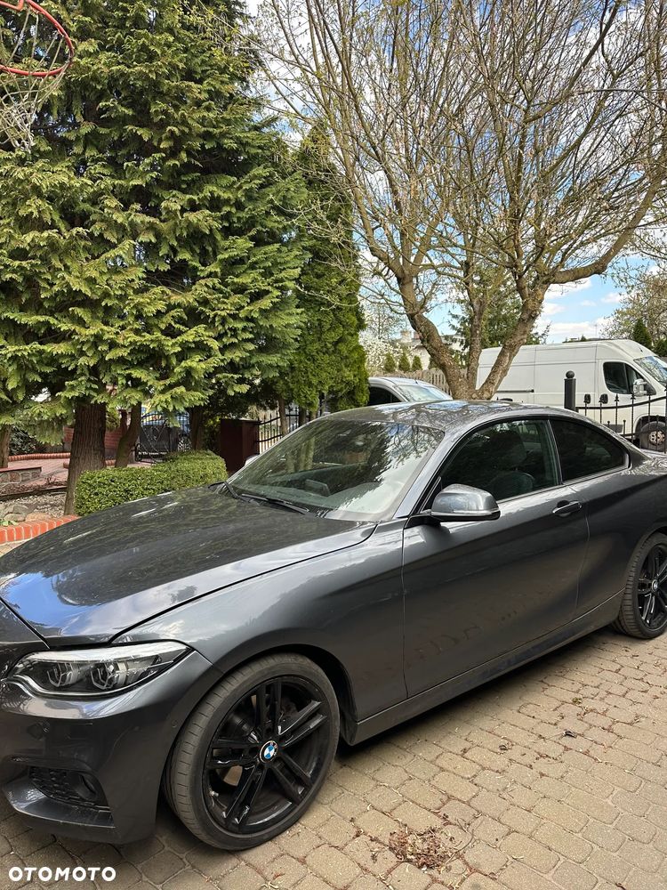 BMW Seria 2 220d xDrive - 4