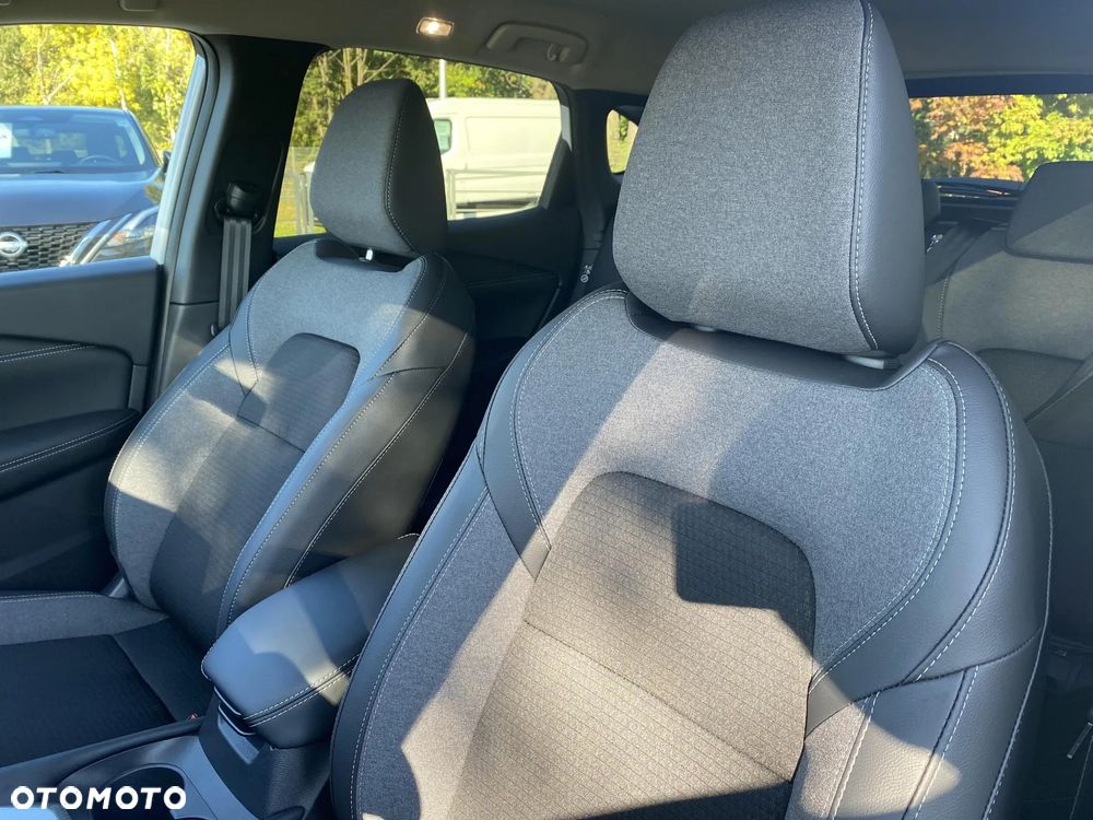 Nissan Qashqai 1.3 DIG-T mHEV N-Connecta - 11