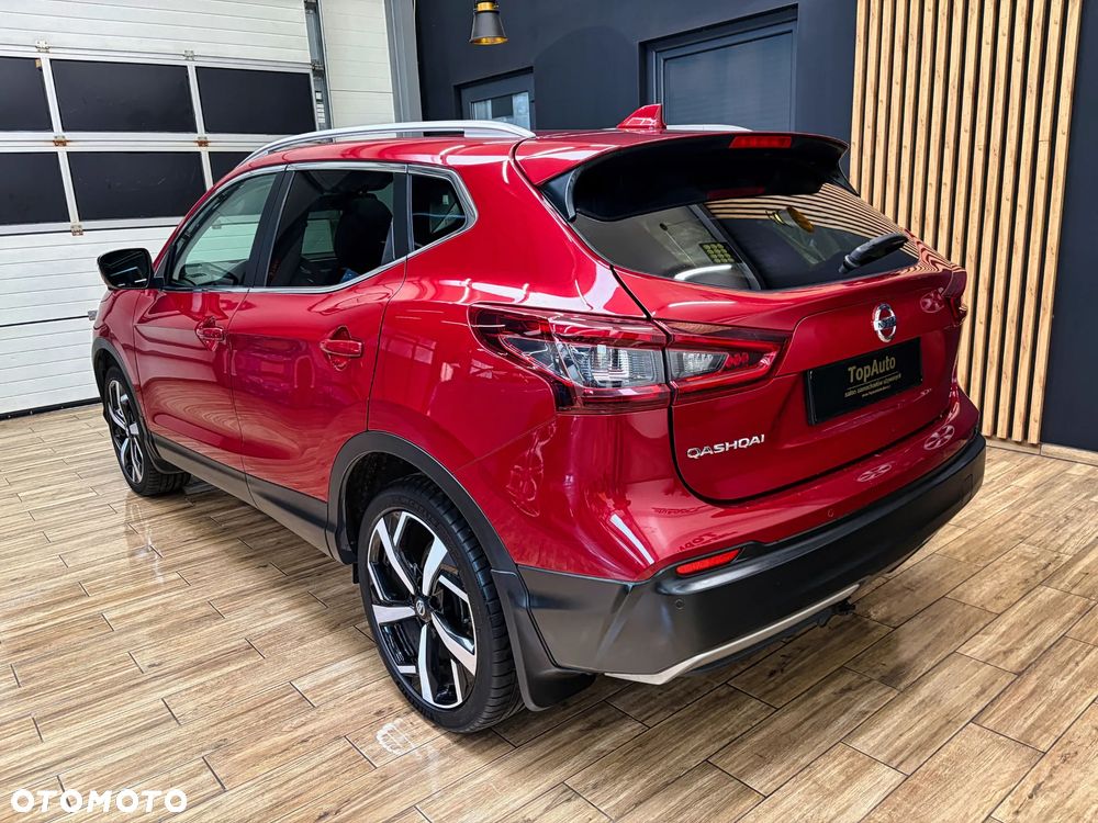 Nissan Qashqai 1.3 DIG-T DCT TEKNA - 9