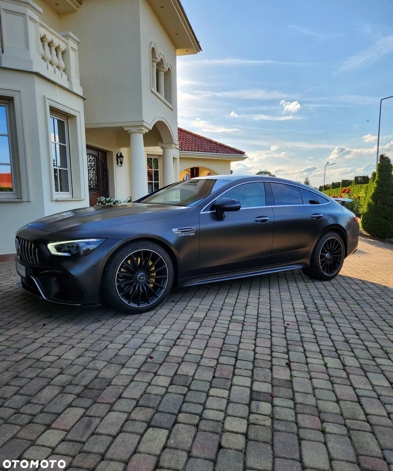 Mercedes-Benz AMG GT 43 4-Matic+ - 11