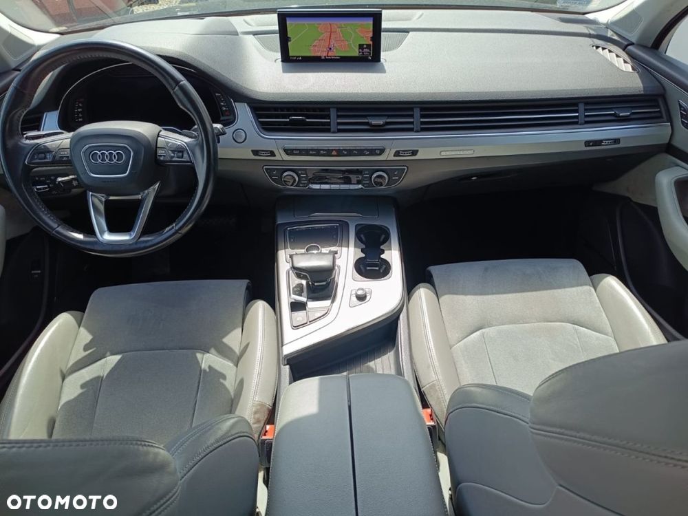 Audi Q7 3.0 TDI Quattro Tiptronic - 29