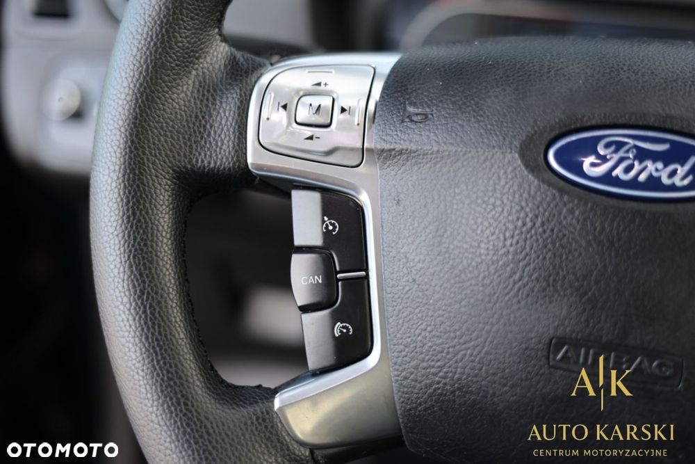 Ford S-Max - 22