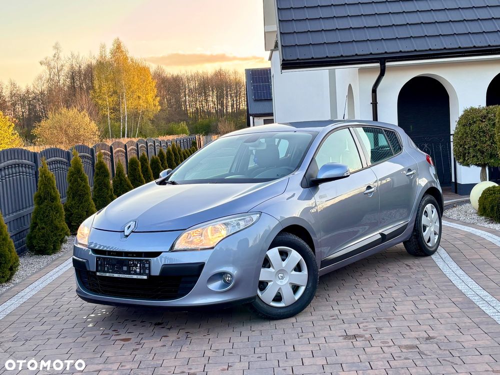 Renault Megane - 11
