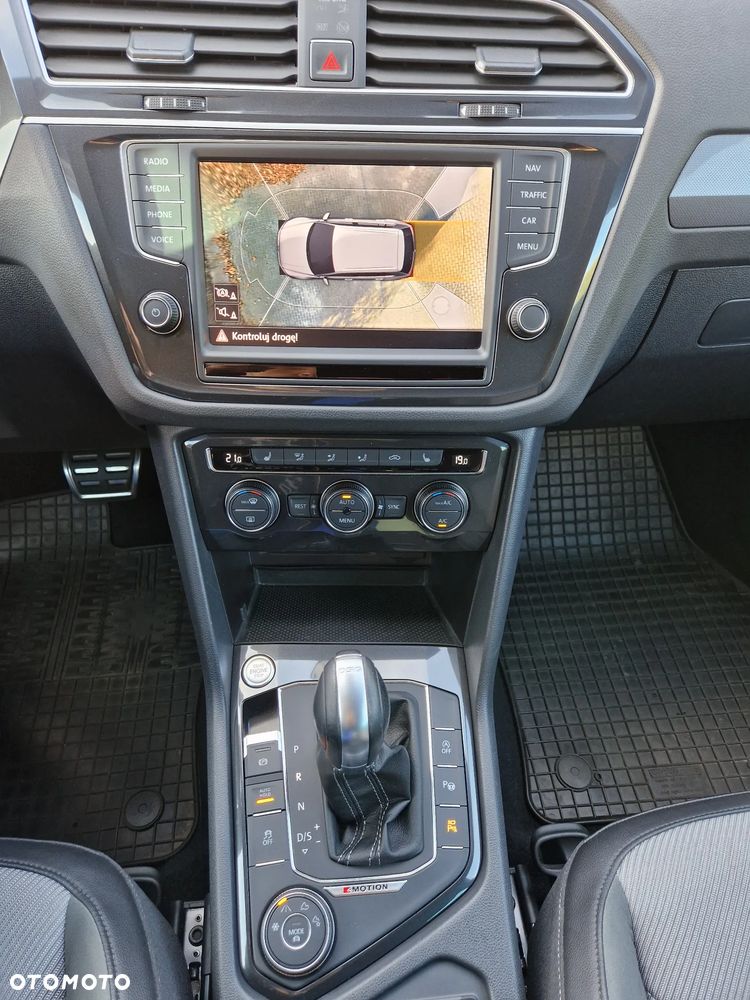 Volkswagen Tiguan - 9