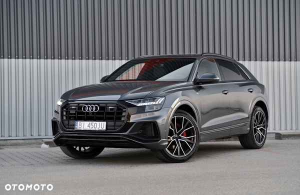 Audi Q8 55 TFSI quattro tiptronic