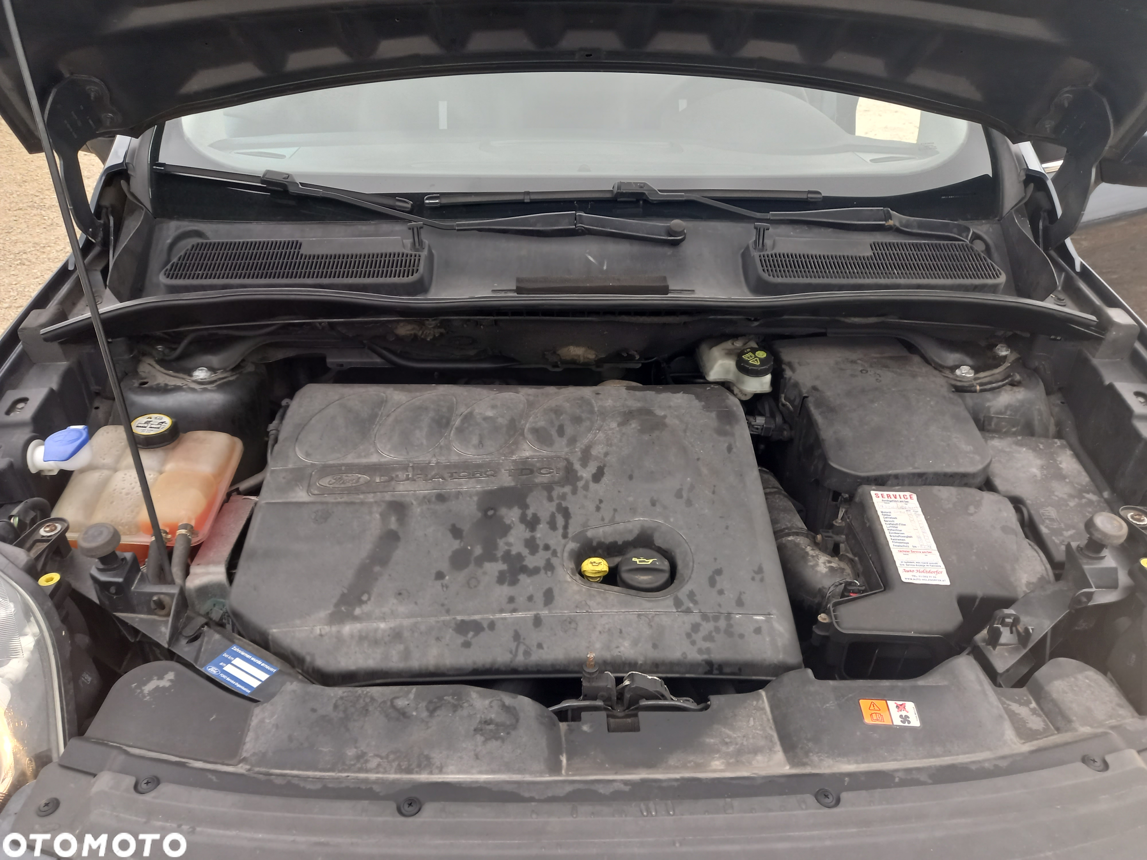 Ford Kuga 2.0 TDCi 4x4 Titanium - 14