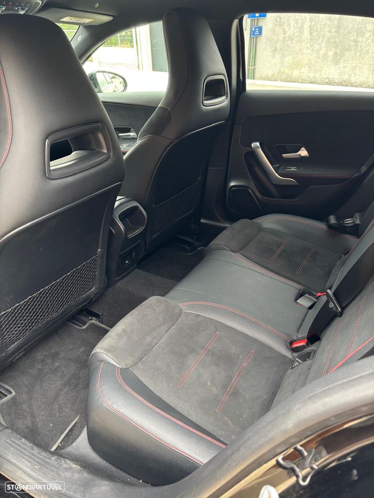 Mercedes-Benz A 250 e AMG Line - 15