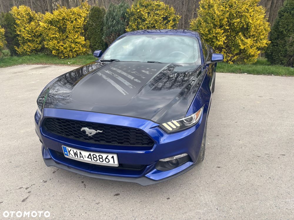 Ford Mustang - 2