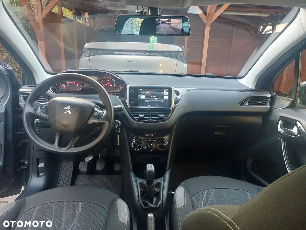 Peugeot 208 1.2 PureTech Active - 17