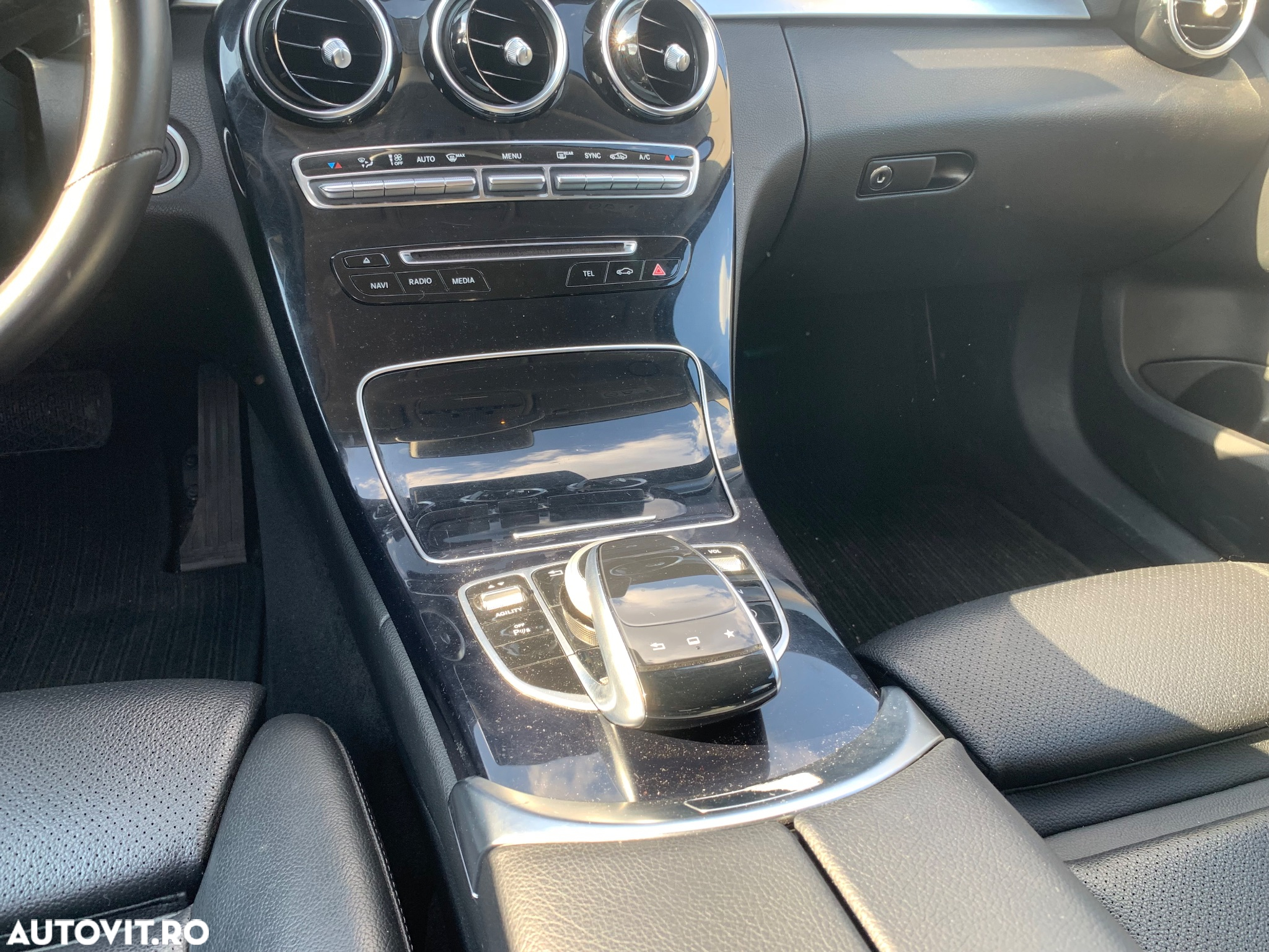 Mercedes-Benz C 220 (BlueTEC) d 7G-TRONIC Exclusive - 25