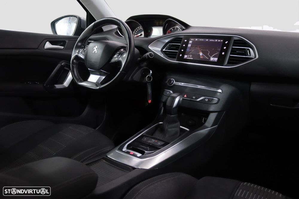 Peugeot 308 SW 1.2 PureTech GT Line EAT6 - 13