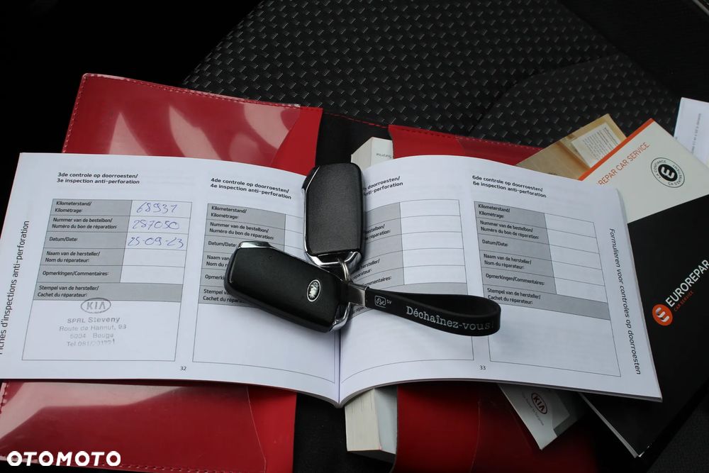 Kia XCeed 1.6 CRDi SCR L Business Line - 12