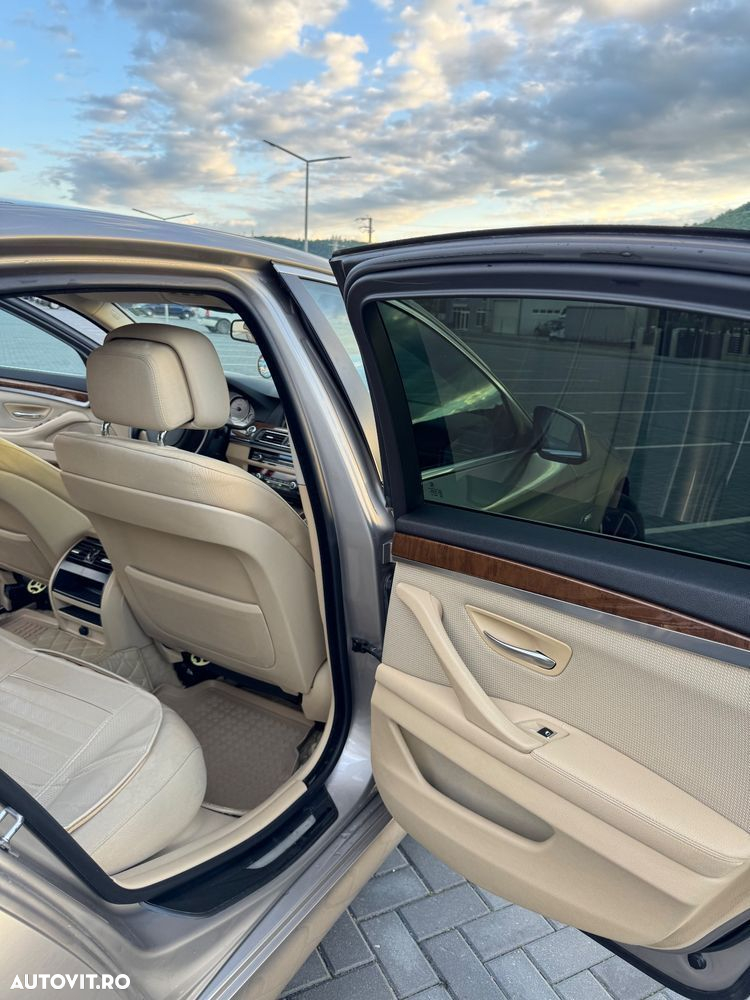 BMW Seria 5 520d EfficientDynamics Edition - 28