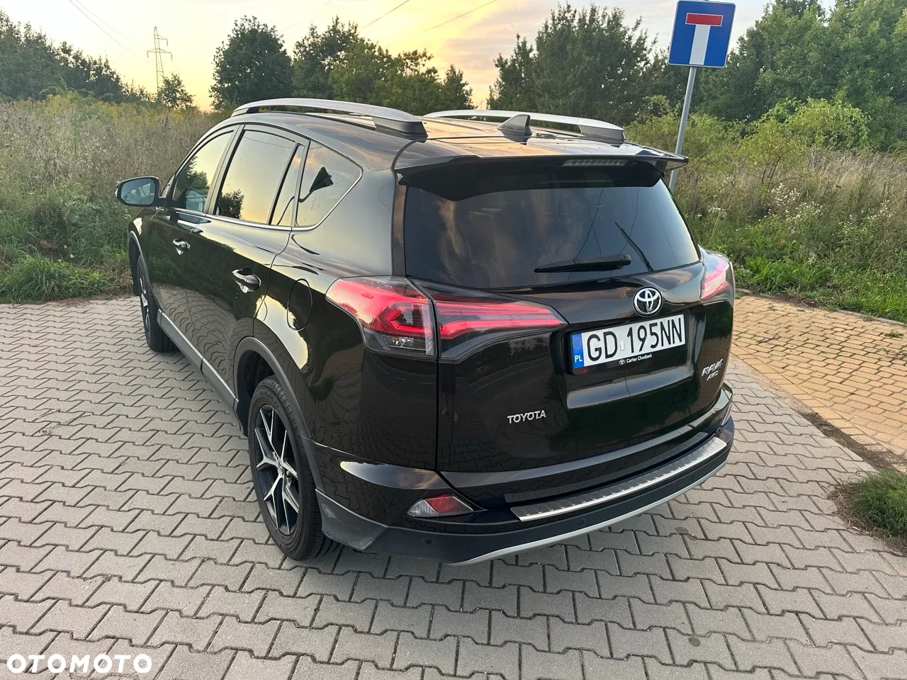 Toyota RAV4 2.0 Prestige 4x4 MS - 8