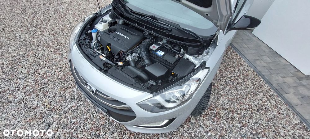 Hyundai i30 1.6 CRDi BlueDrive Comfort - 35