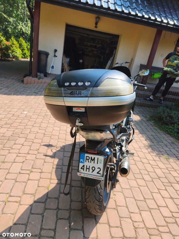 Honda CBF - 6