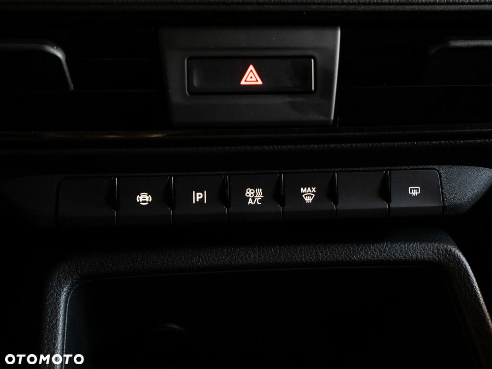 Ford Transit Connect - 18