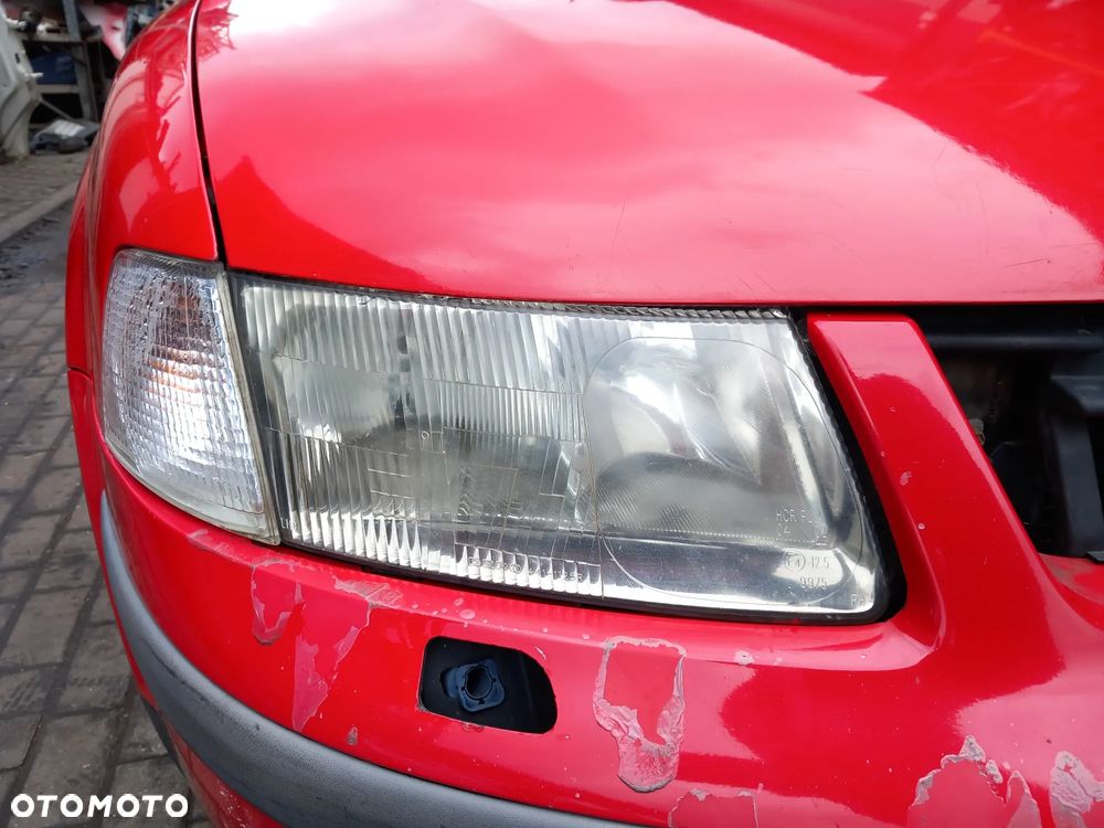 VW PASSAT B5 LAMPA REFLEKTOR PRAWA PRZEDNIA PRAWY PRZÓD - 1