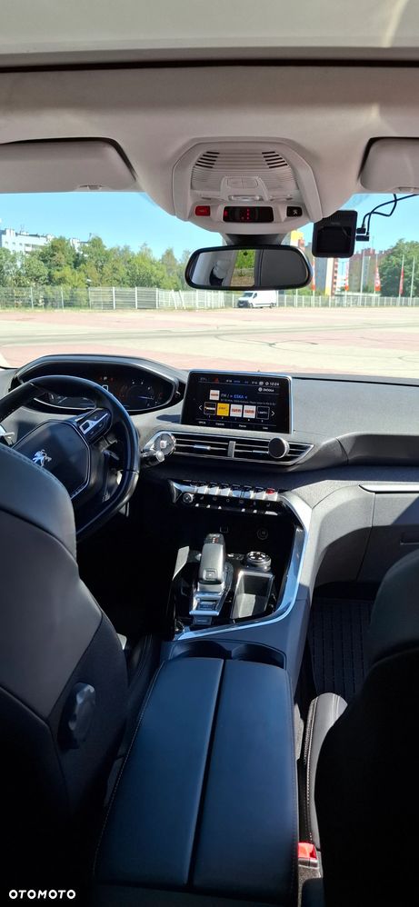 Peugeot 3008 1.6 BlueHDi Allure S&S EAT6 - 24