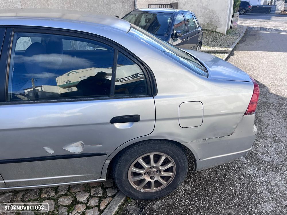 Honda Civic 1.4i Profile - 11