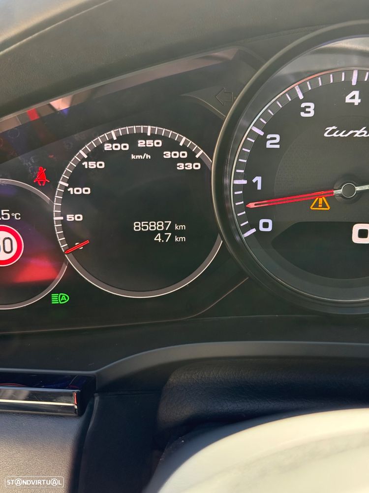 Porsche Cayenne Turbo - 19