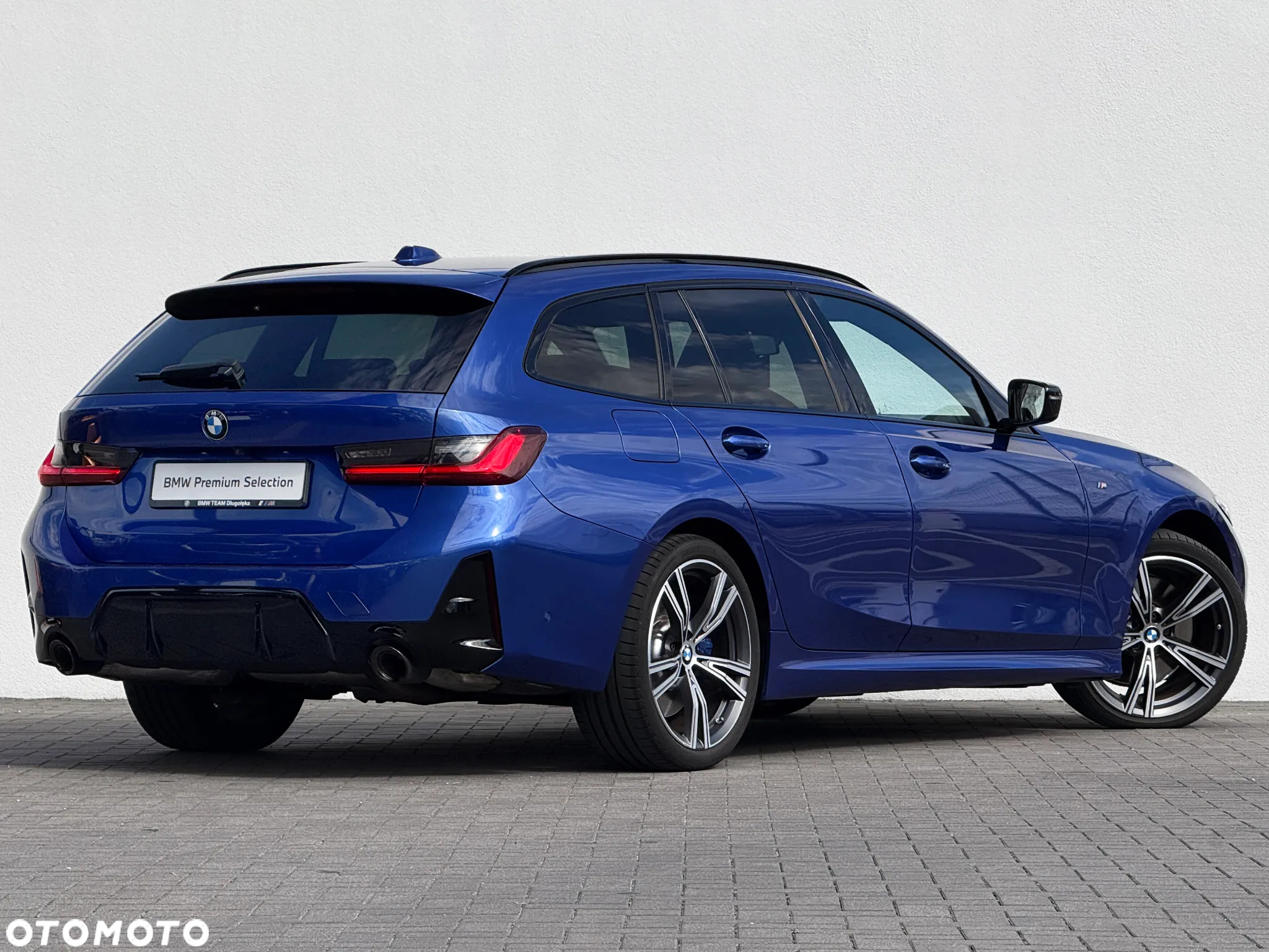 BMW Seria 3 320d Touring xDrive M Sport - 2