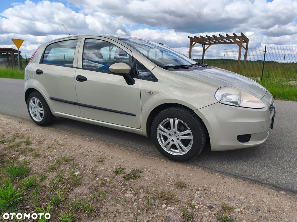 Fiat Punto - 5