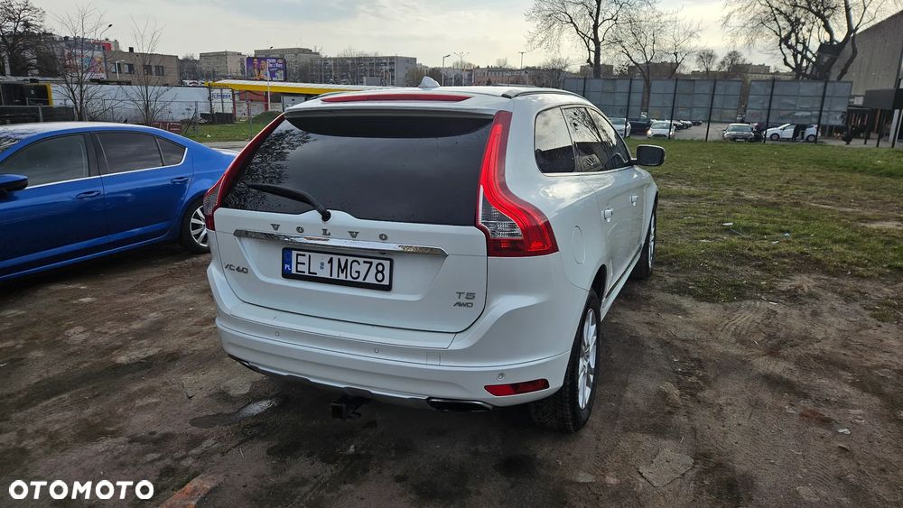 Volvo XC 60 T5 AWD Summum - 6