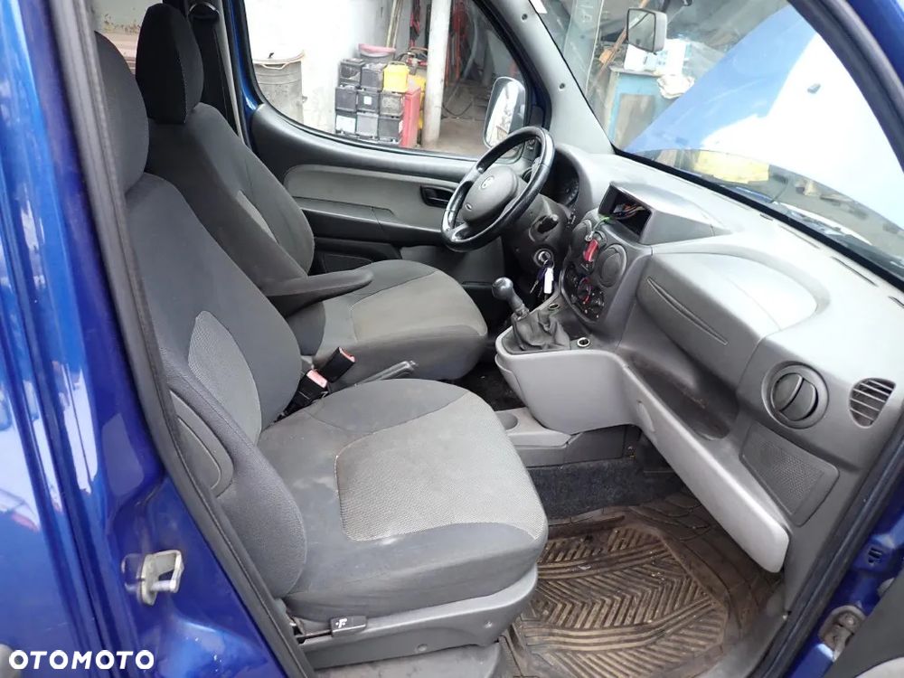 CZĘŚCI - Fiat Doblo I 1,9 JTD M-JET 120KM 186A9000 FILM LIFT PANORAMA 5os. lakier 597 2006r. INDEX - 9771 - 9