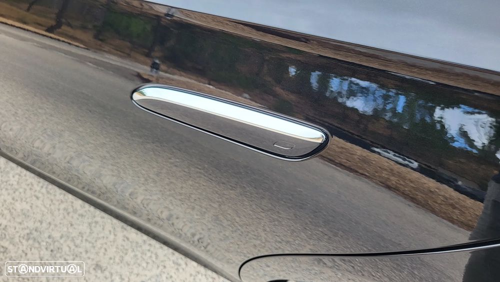 Mercedes-Benz E 300 e - 20