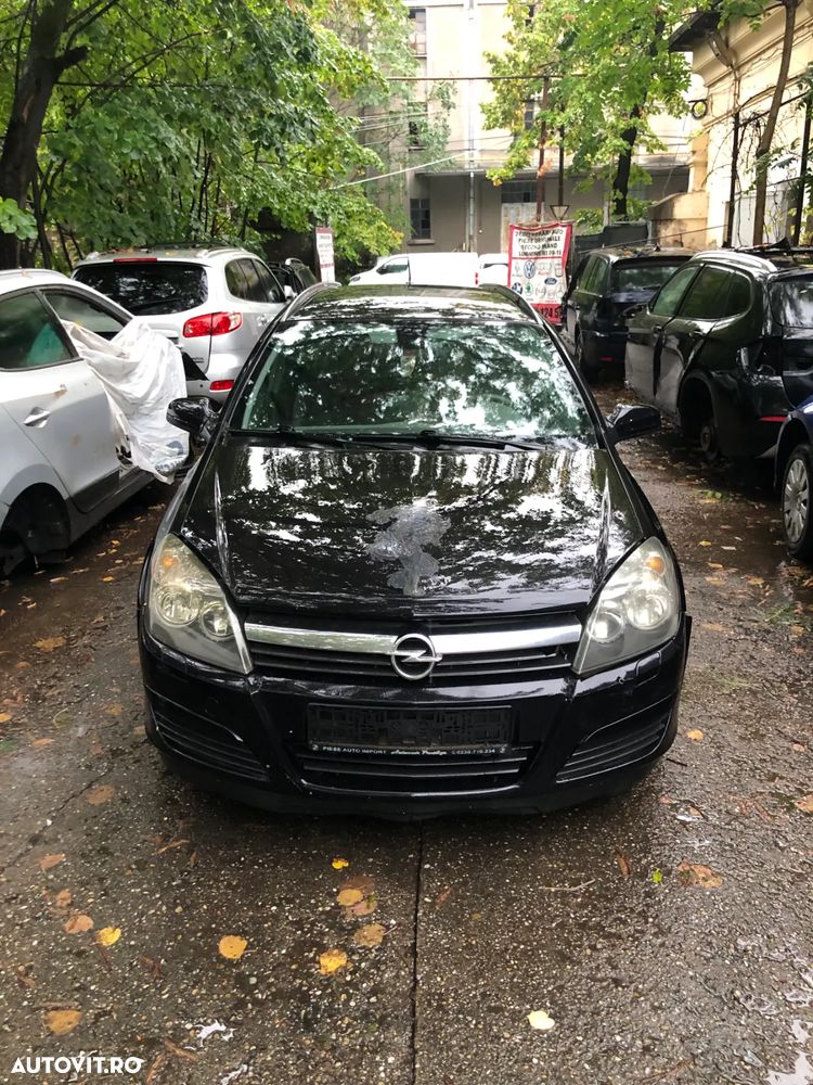 Dezmembrez Opel Astra H break negru 1,7 CDTI 2006 Z 20R - 2