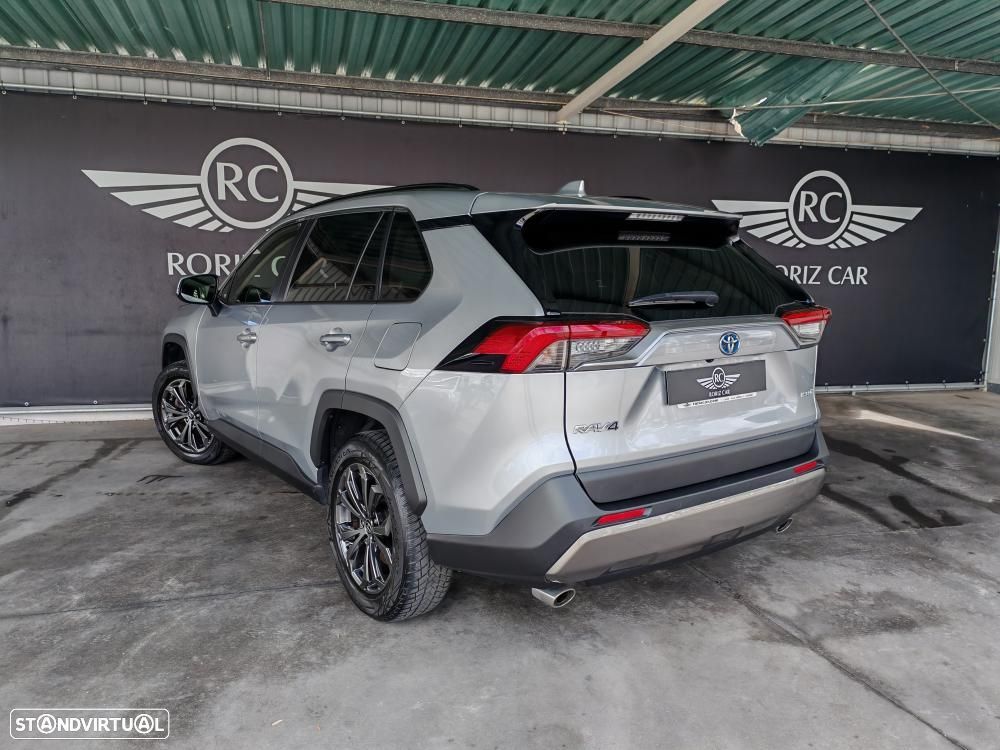 Toyota RAV4 2.5 HDF Exclusive - 6